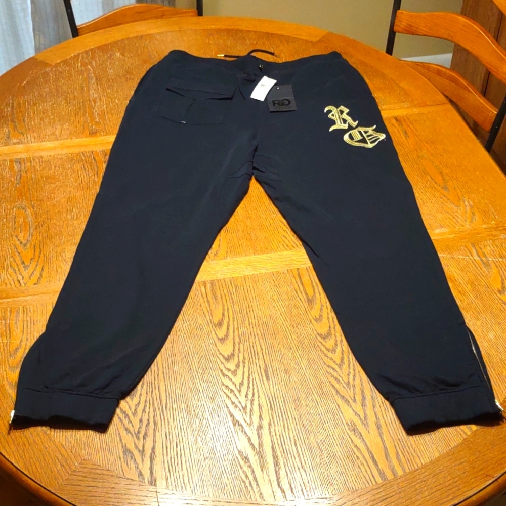 *BRAND NEW* RICHGANG Sweat pants XL